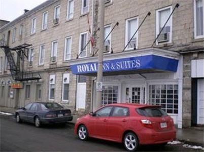 Royal Inn And Suites At Guelph Bagian luar foto
